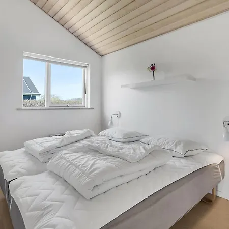 בית נופש Amazing In Haderslev With Sauna Flovt
