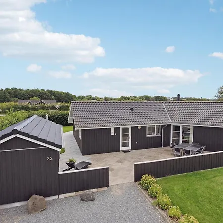 Amazing In Haderslev With Sauna *